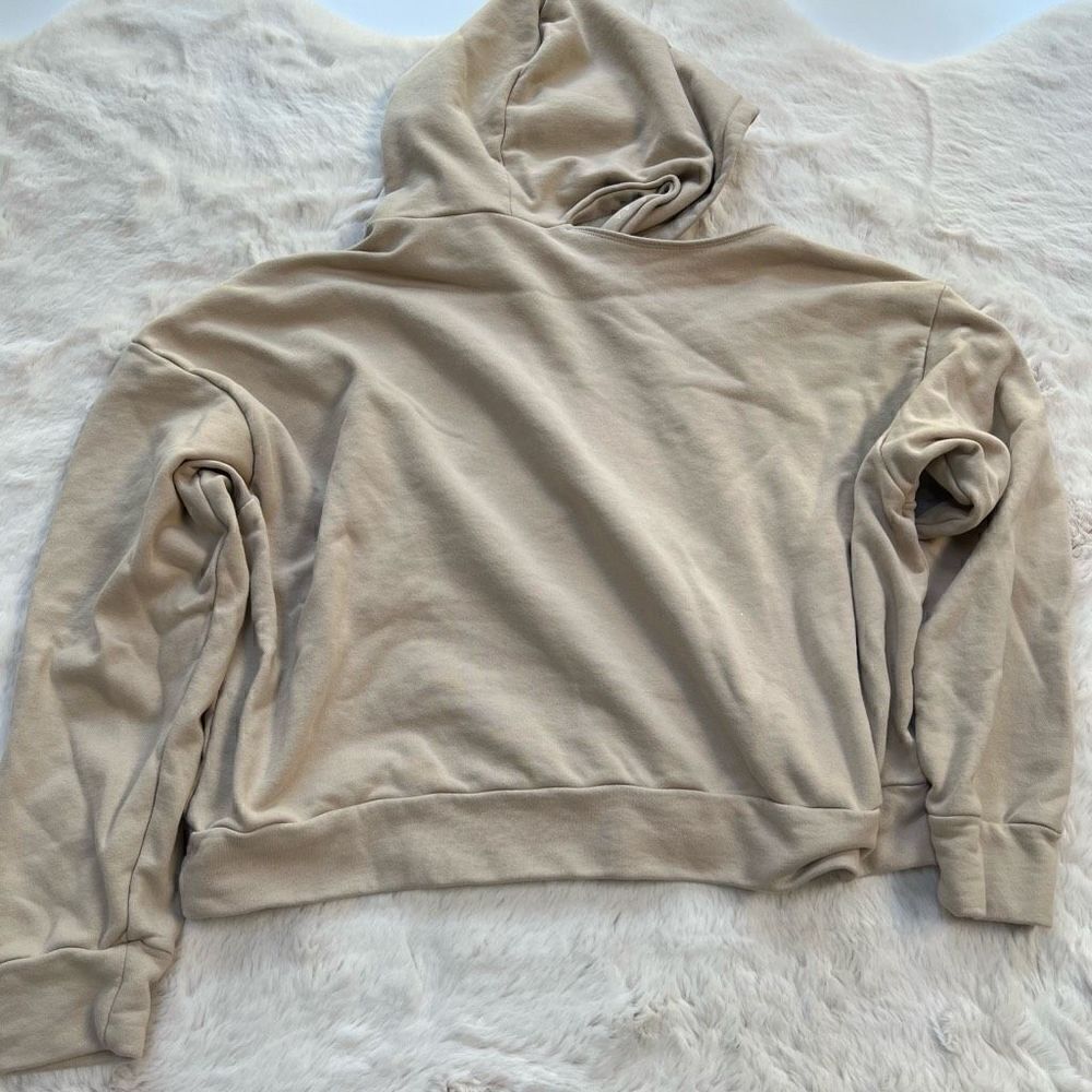 ASTR the label Swift Shoulder Cut Out Hoodie Sweatshirt Sand size M - Picture 9 of 13